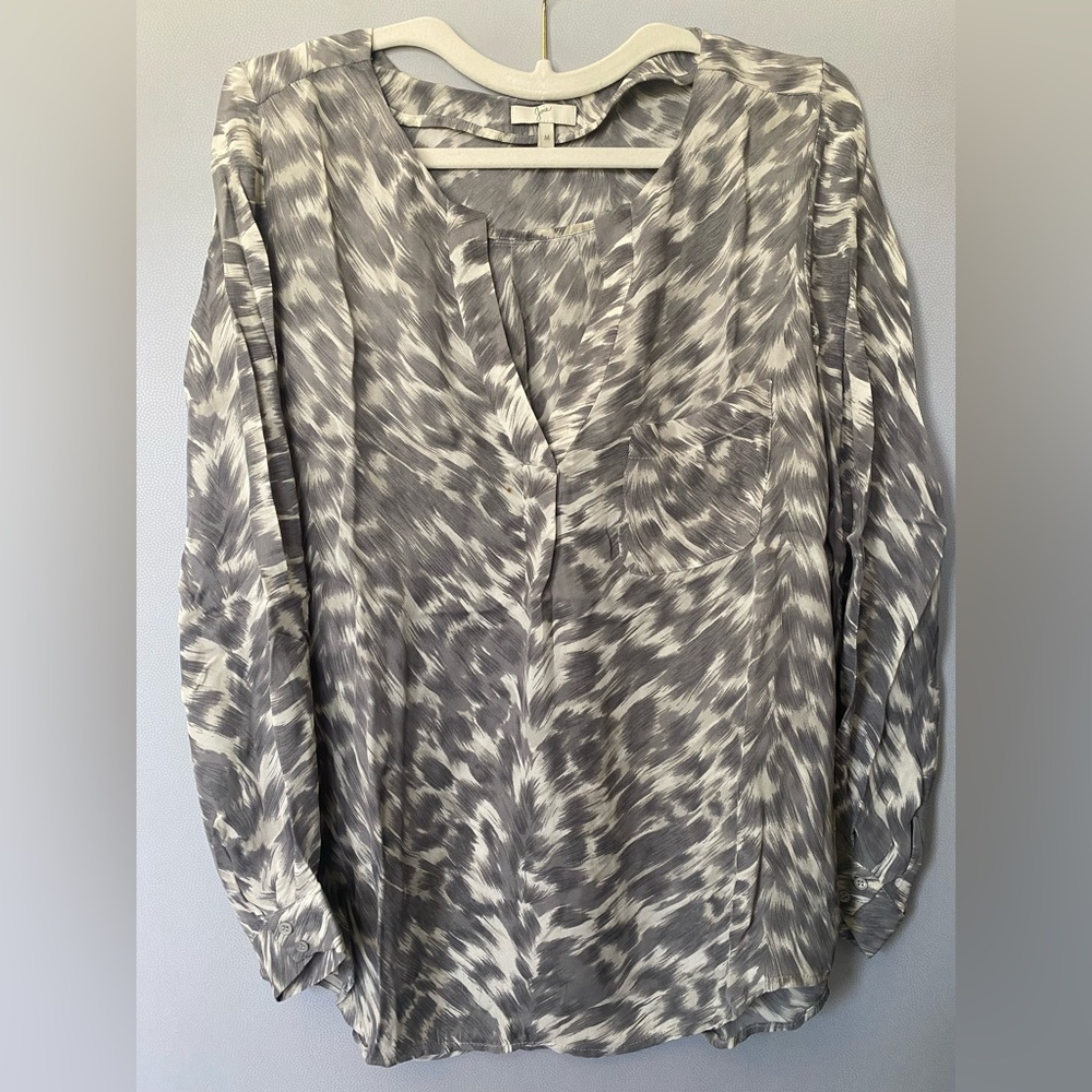 Joie blouse in size M